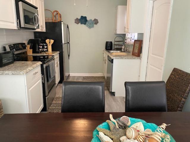 5 Min To Beach Large Living Room Fenced Backyard Bbq Firepit Driveway Boat Parking Lake Worth Beach Buitenkant foto